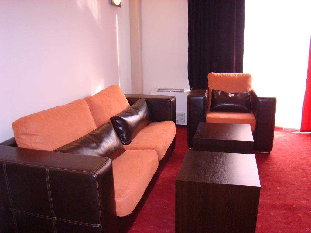 Hotel Byalo More Banite Quarto foto