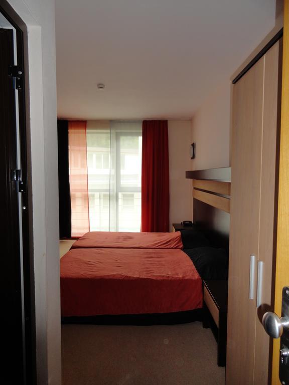 Hotel Byalo More Banite Quarto foto
