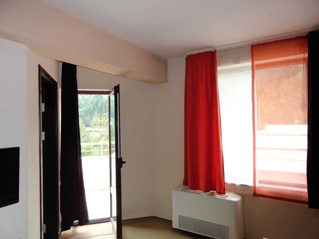 Hotel Byalo More Banite Quarto foto